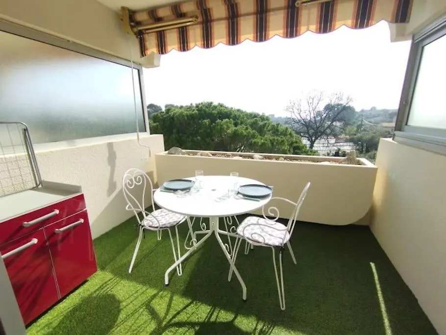 Studio Antibes Piscine Wifi 0*,
