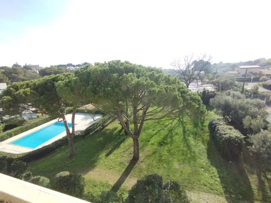 Studio Antibes Piscine Wifi France