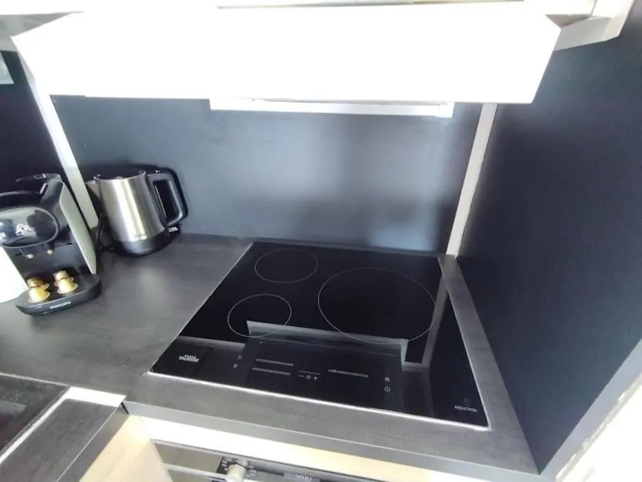 Studio Antibes Piscine Wifi 0*,  France